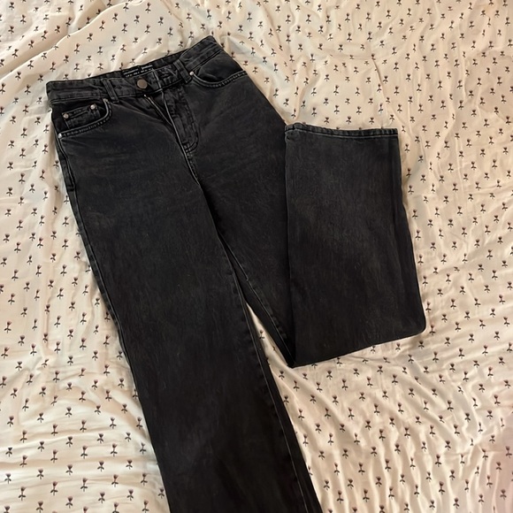 Stradivarius black denim pants. Lightly warn in great condition - Picture 2 of 4
